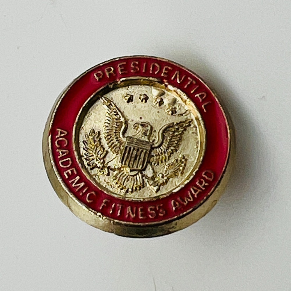 Vintage Pin US Presidential Academic Fitness Award Red Enamel‎ Lapel Tie Tack
